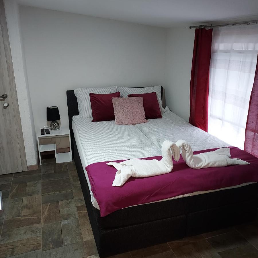 Panda Rooms Maribor Exterior foto