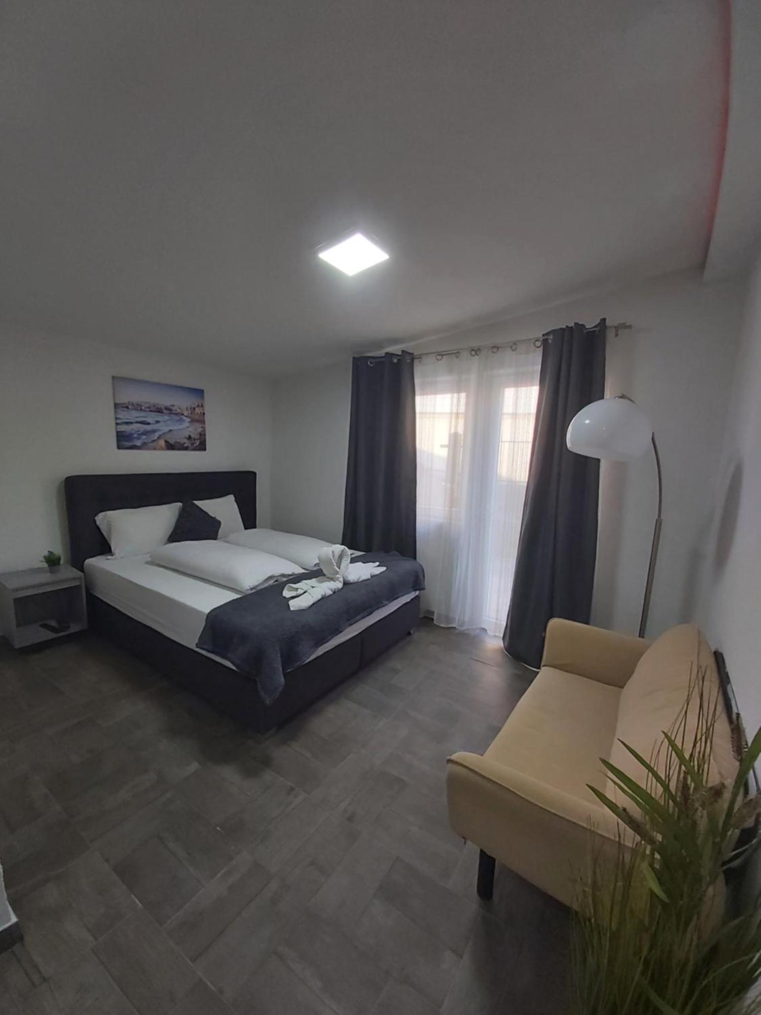 Panda Rooms Maribor Exterior foto