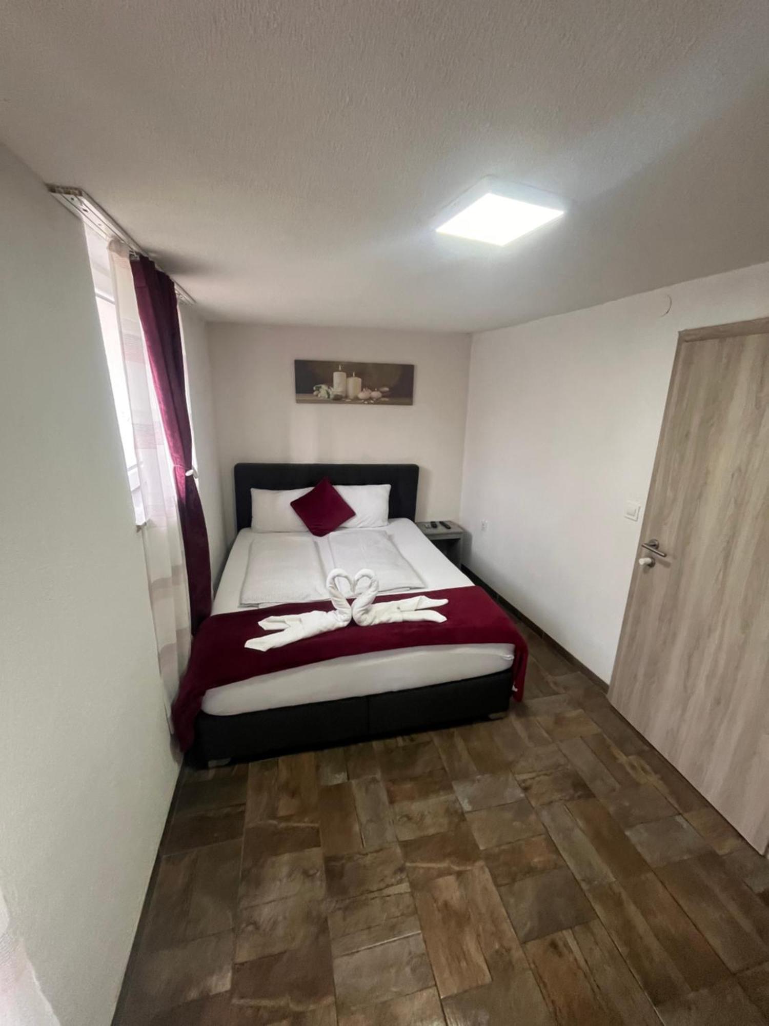 Panda Rooms Maribor Exterior foto